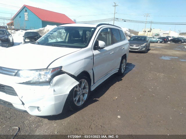 JA4JZ4AX0EZ603296 Mitsubishi OUTLANDER GT