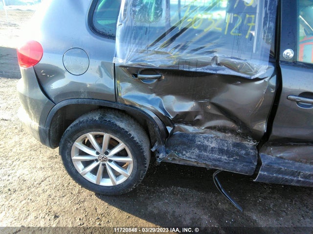 Volkswagen Tiguan Wolfsburg 2017 WVGNV7AX7HK032127 Image 7