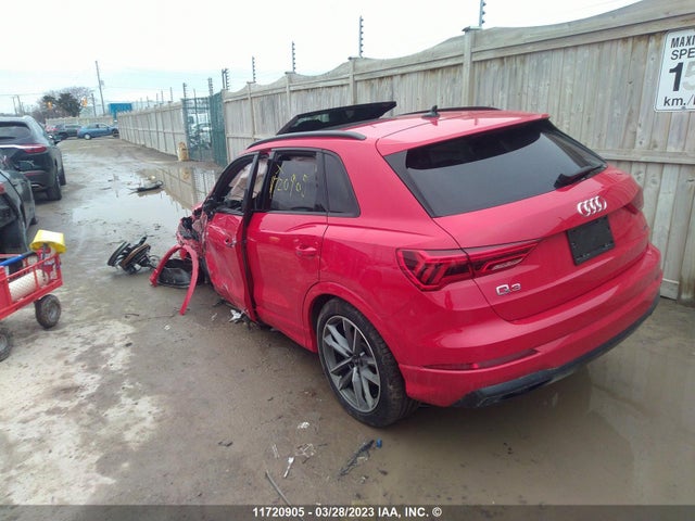 WA1AECF34N1019557 Audi Q3 Komfort 45