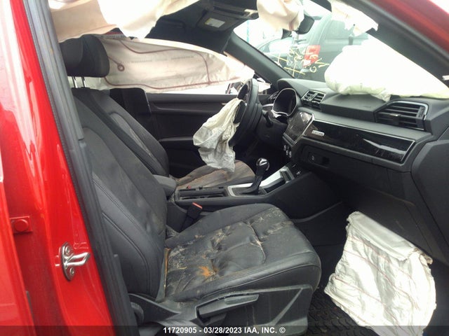WA1AECF34N1019557 Audi Q3 Komfort 45