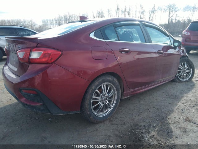 Chevrolet CRUZE LT 2018 1G1BE5SM1J7141636 Image 4