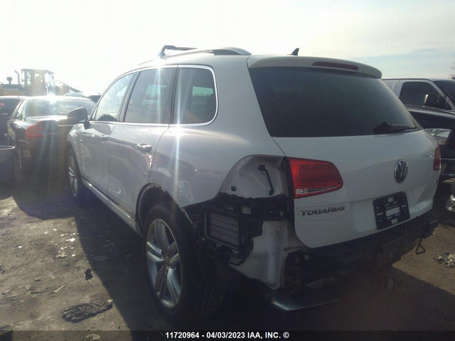 WVGDF9BPXED002316 Volkswagen TOUAREG V6