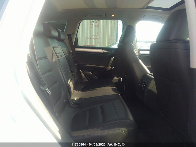 WVGDF9BPXED002316 Volkswagen TOUAREG V6
