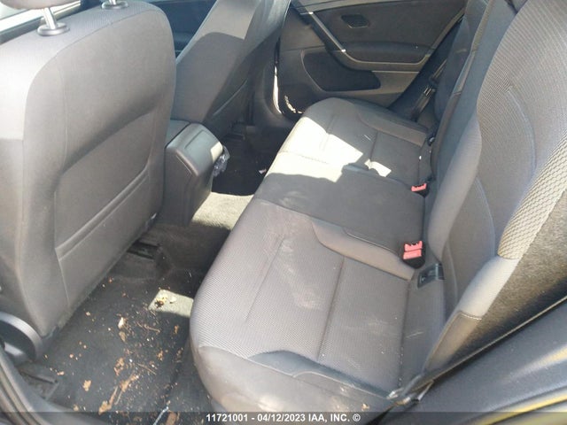 3VWG57AUXKM028007 Volkswagen GOLF