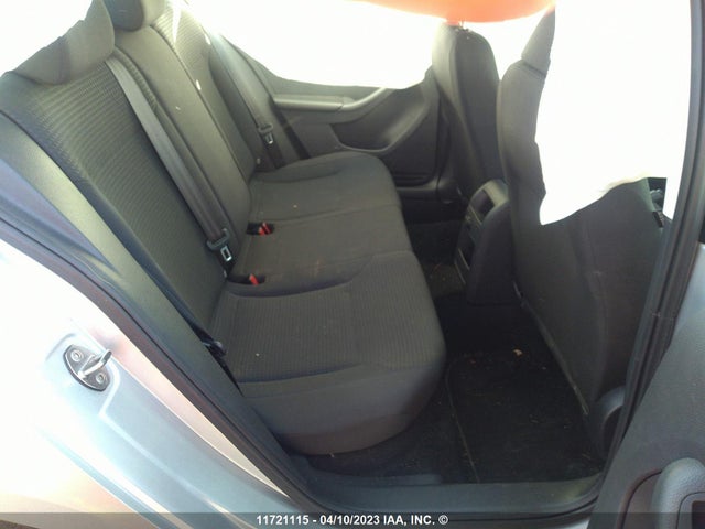 3VW267AJXGM276004 Volkswagen JETTA S