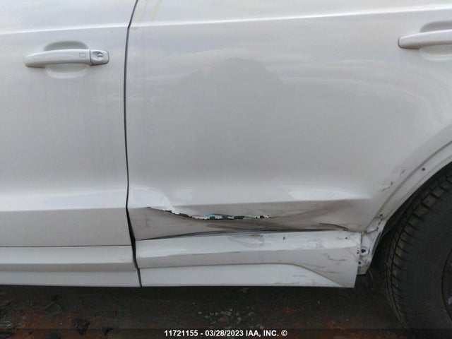 WA1EFCFSXGR023946 Audi Q3 Premium Plus