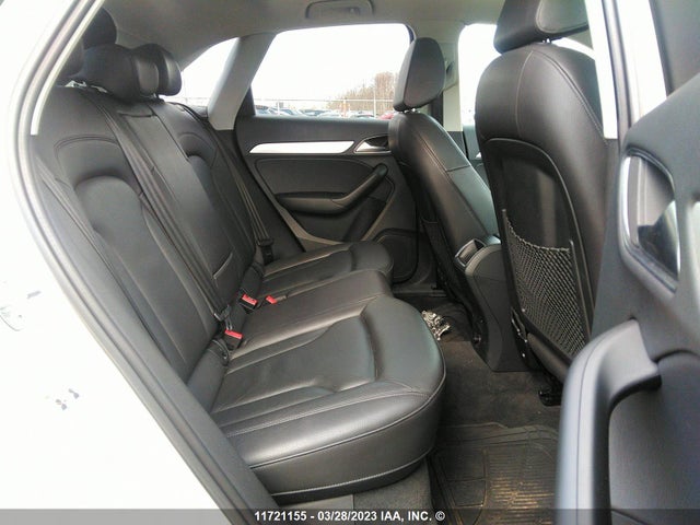 WA1EFCFSXGR023946 Audi Q3 Premium Plus