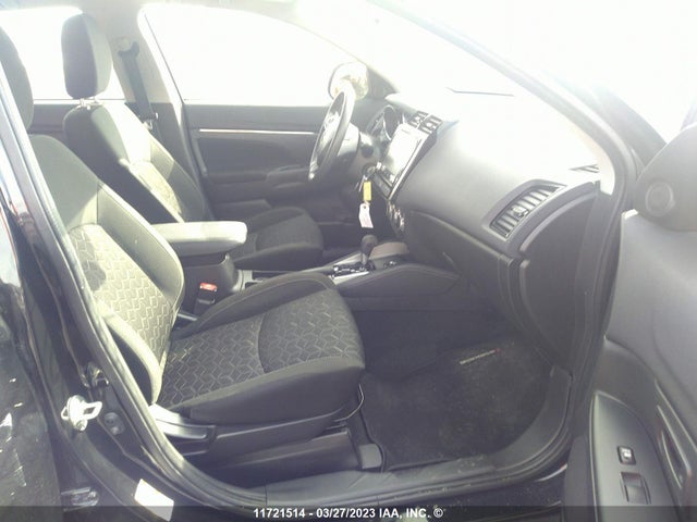 JA4AJUAU6NU601272 Mitsubishi RVR ES