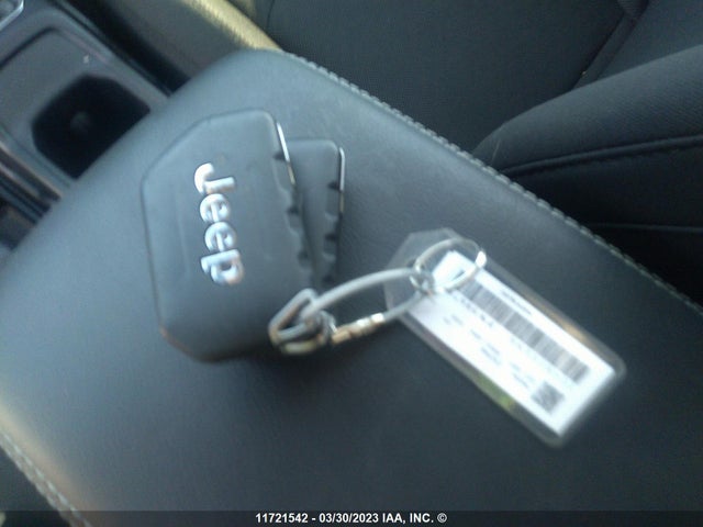 1C4HJXEN6PW586787 Jeep Wrangler Sahara