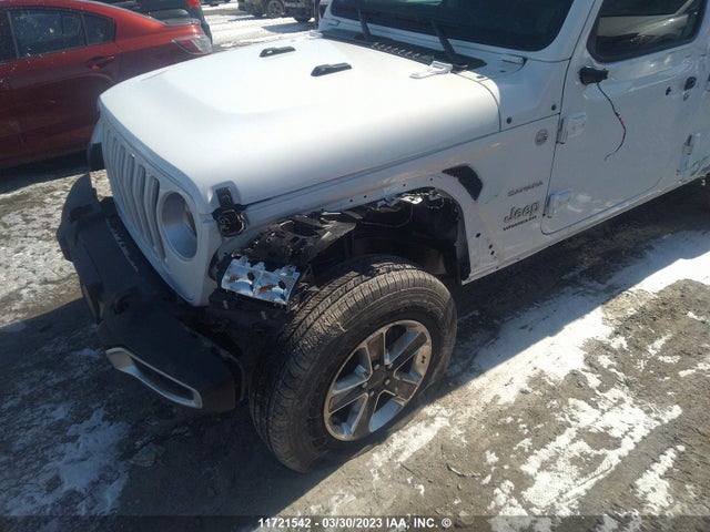 1C4HJXEN6PW586787 Jeep Wrangler Sahara