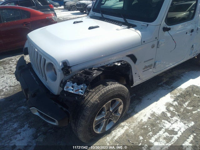 1C4HJXEN6PW586787 Jeep Wrangler Sahara
