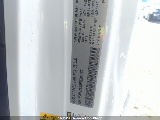 1C4HJXEN6PW586787 Jeep Wrangler Sahara