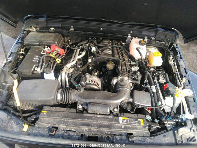1C4HJXEG3PW587526 Jeep TJ