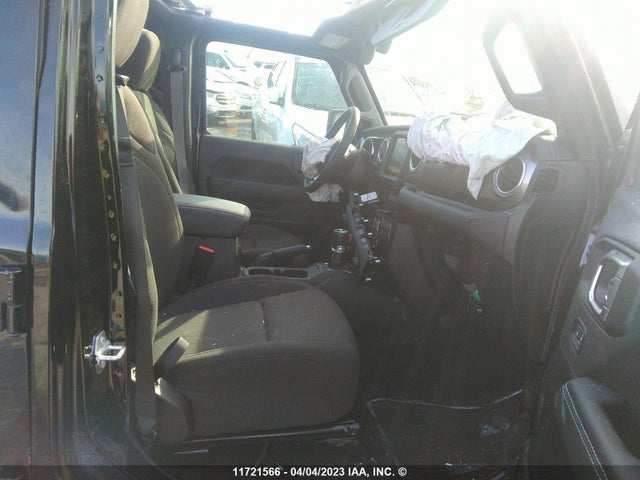 1C4HJXEG3PW587526 Jeep TJ