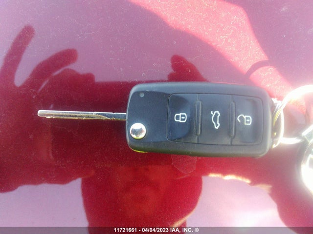 3VWD07AJ9FM205059 Volkswagen JETTA SE