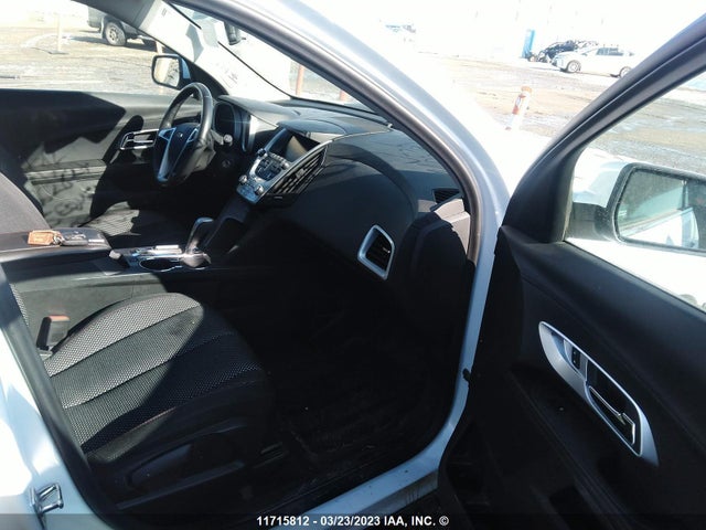 11715812 :رقم المزاد ، 2GNFLFEKXF6362827 vin ، 2015 Chevrolet Equinox Lt مزاد بيع