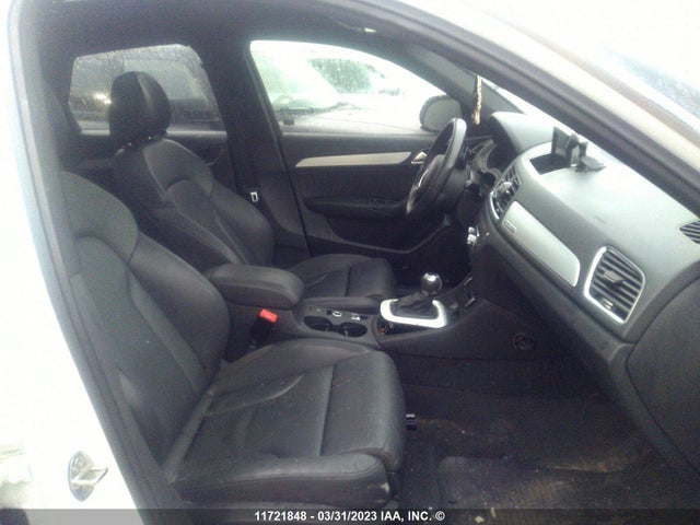 WA1JCCFS0HR013273 Audi Q3 Premium Plus