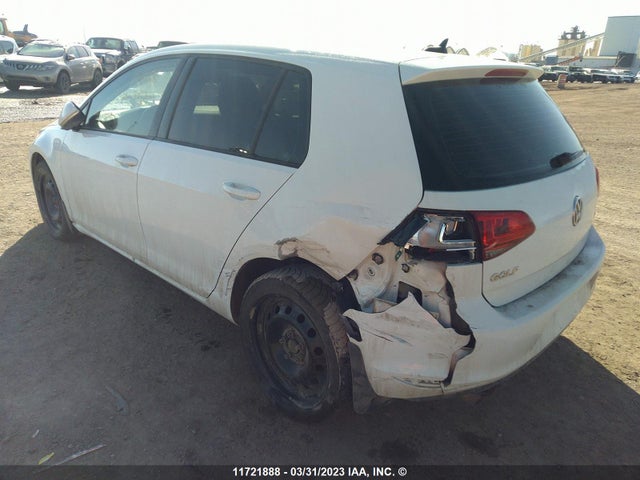 3VW217AUXFM032781 Volkswagen GOLF