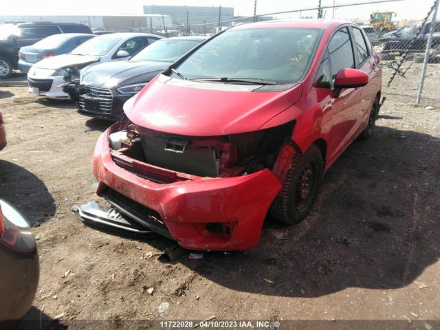 Honda Fit 2015 3HGGK5H82FM107090 Image 2
