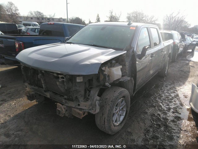 Chevrolet Silverado K1500 Custom 2021 1GCUYBEF8MZ222368 Image 2
