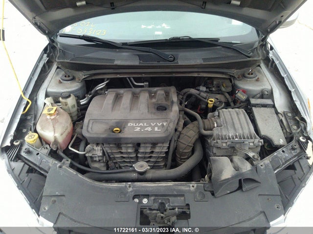 1C3CCBAB3EN231974 Chrysler 200 LX