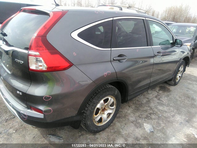Honda CR-V SE 2015 2HKRM4H44FH118851 Image 4