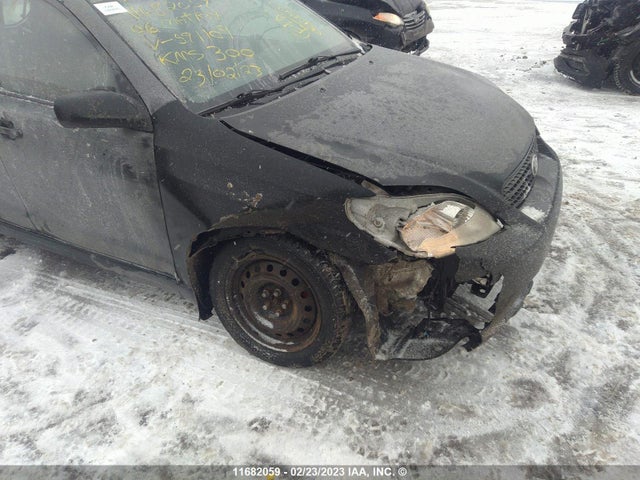 Toyota Matrix Xr 2006 2T1KR32E76C591189 Image 8