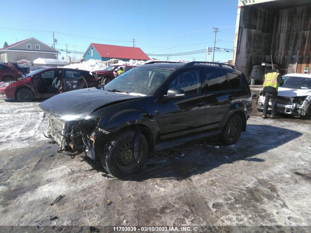 JA4JT3AX3BU607881 Mitsubishi Outlander Se