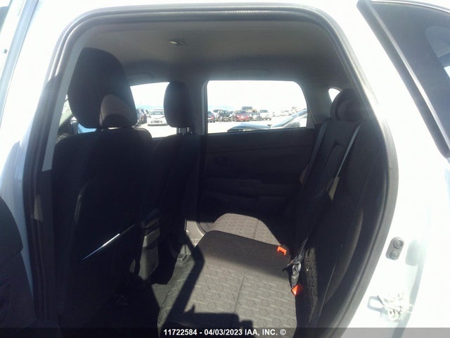 JA4AJUAU2NU606825 Mitsubishi RVR ES