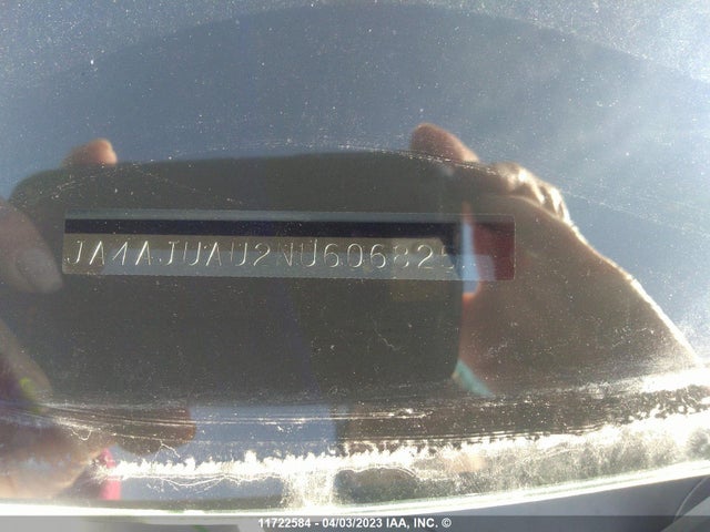JA4AJUAU2NU606825 Mitsubishi RVR ES