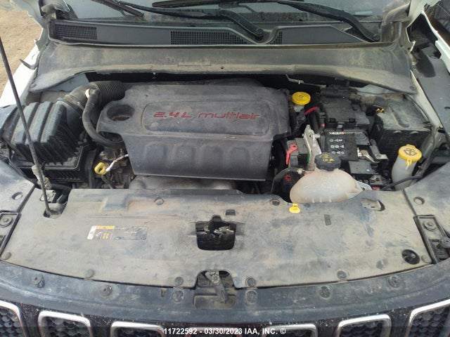 3C4NJDCB0JT364804 Jeep Compass Limited