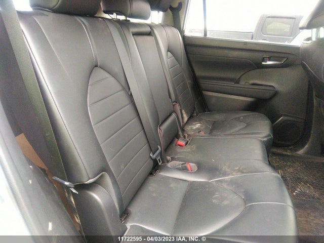 Toyota Highlander Xle 2021 5TDGZRBH6MS118004 Image 10