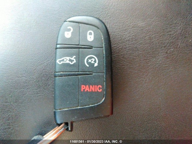 Chrysler 200 C 2015 1C3CCCCG2FN624493 Image 11