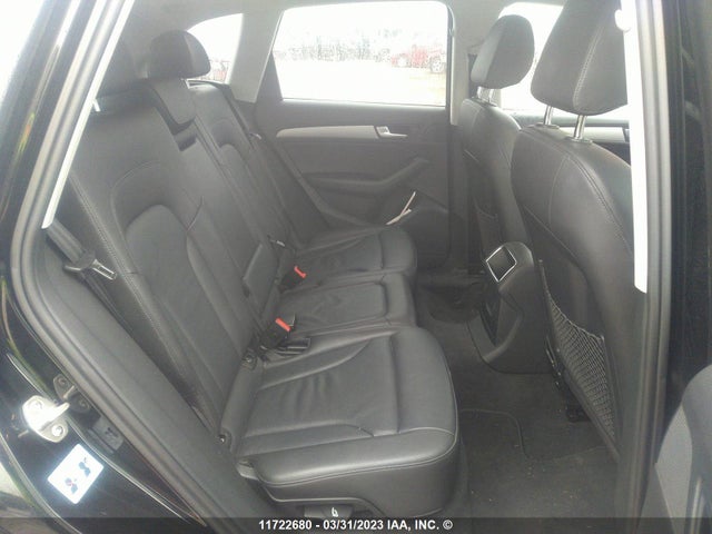 WA1CFCFP8FA003761 Audi Q5 PREMIUM