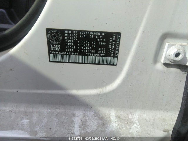 3VWD67AJ8GM213640 Volkswagen JETTA SE