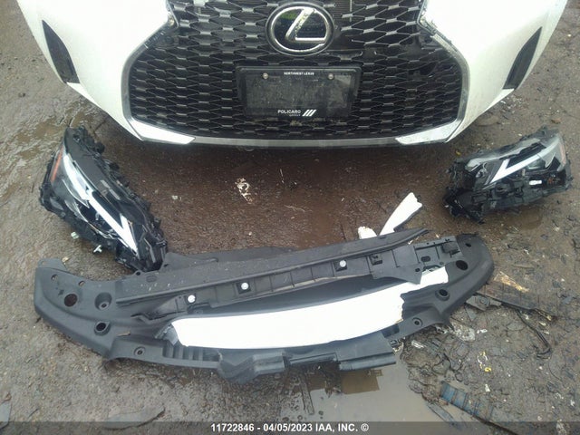 JTHD81F28N5049982 Lexus IS 300