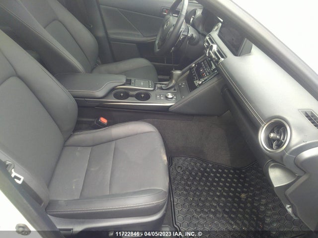 JTHD81F28N5049982 Lexus IS 300