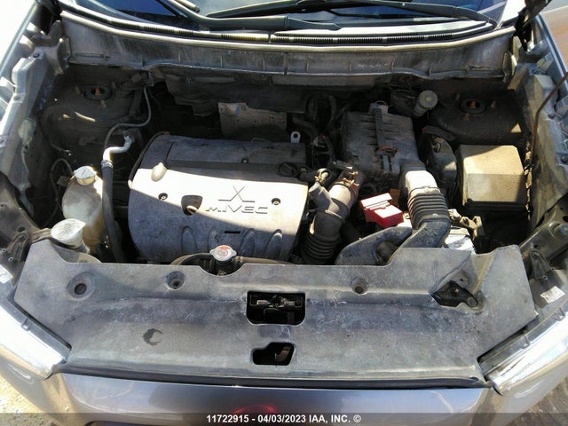4A4AJ3AU0FE605337 Mitsubishi RVR SE
