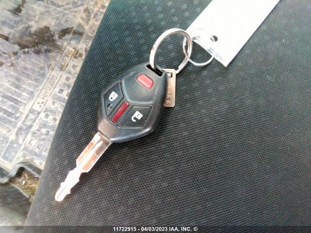 4A4AJ3AU0FE605337 Mitsubishi RVR SE