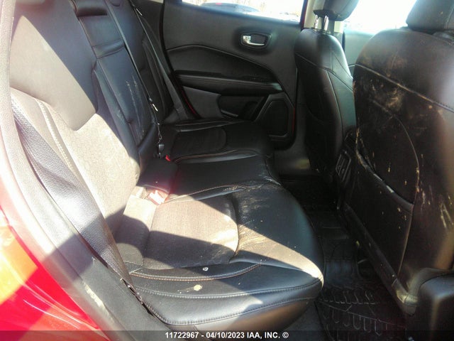 3C4NJDBB4JT283211 Jeep Compass Latitude