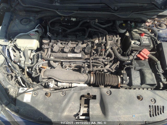 Honda Civic Touring 2019 2HGFC1F94KH100731 Image 11