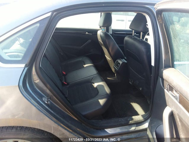 1VWCN7A34EC066148 Volkswagen PASSAT SEL