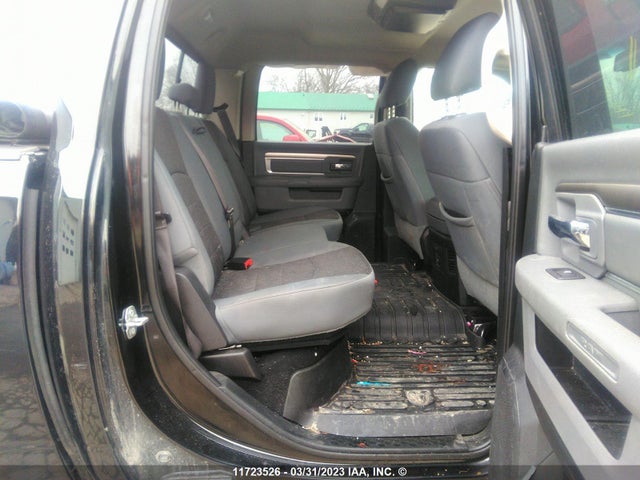 1C6RR7LG3KS734371 RAM 1500 Classic Slt