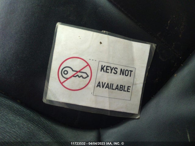 1C3CCCCG4FN628187 Chrysler 200 C
