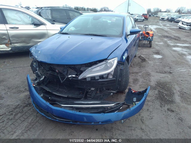 1C3CCCCG4FN628187 Chrysler 200 C