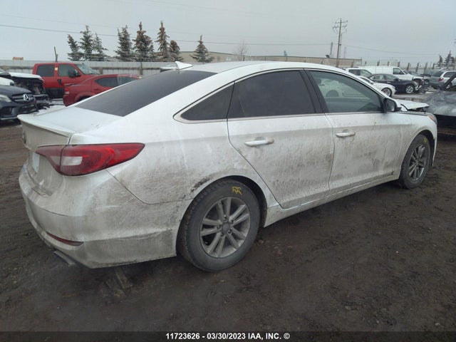 Hyundai SONATA 2017 5NPE24AF8HH486419 Image 4