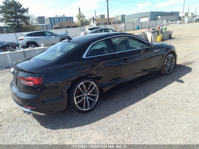 WAUR4AF5XJA084552 Audi S5 Prestige