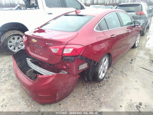Chevrolet Cruze Premier 2018 1G1BF5SM2J7212906 Image 4