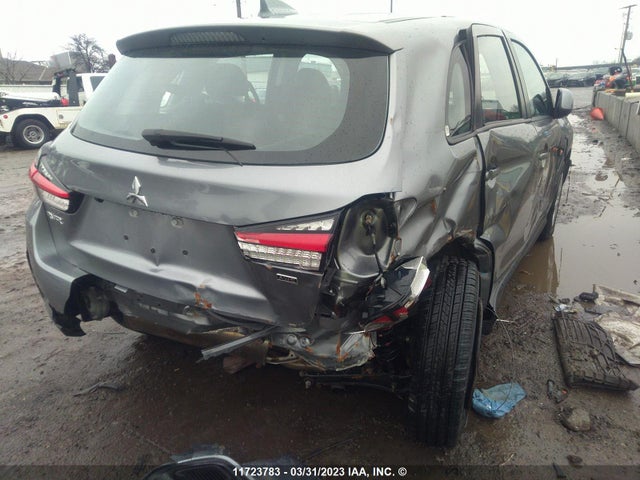 JA4AJUAUXMU604285 Mitsubishi RVR ES