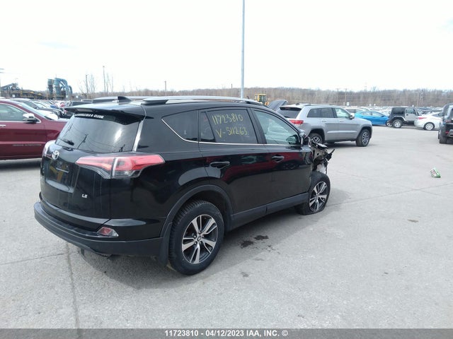 Toyota RAV4 LE 2018 2T3ZFREV5JW511263 Image 4